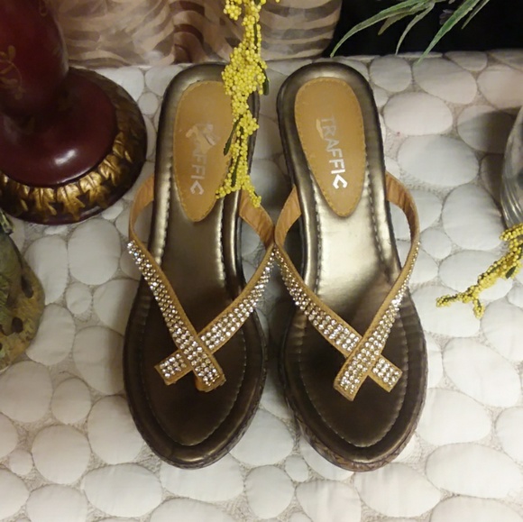 Ladies Rhinestone Wedge Sandals. - Picture 2 of 5